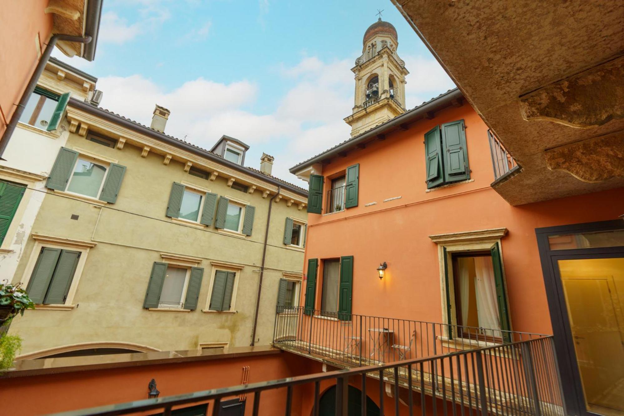 Domus Verona - Elegante Residenza Satiro Exterior foto